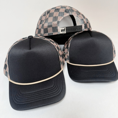 Checkered Mesh Trucker Hat – Black & Brown