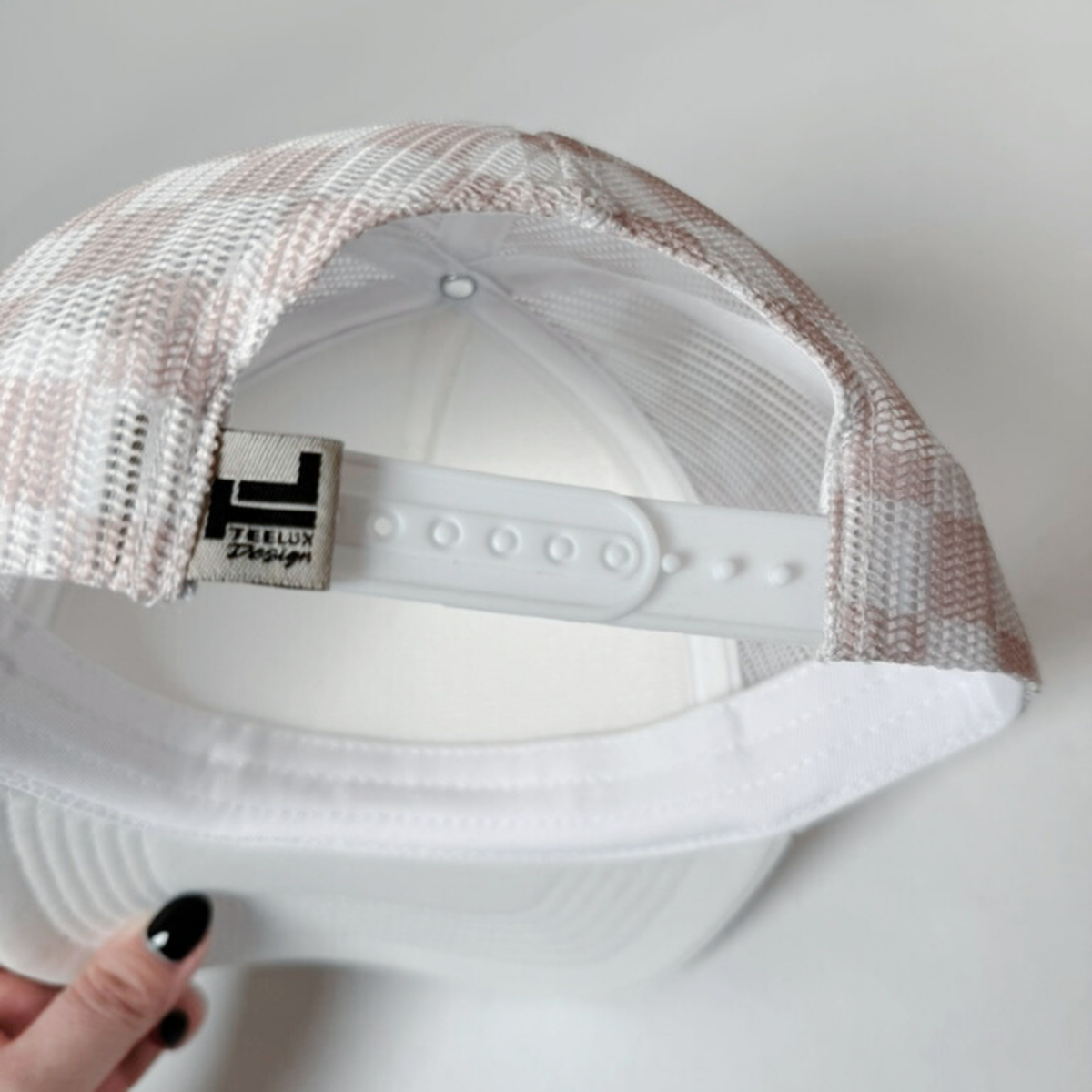 Checkered Mesh Trucker Hat – Sand & Pink