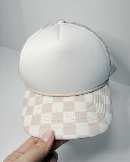 Checkered Mesh Trucker Hat – Sand & Pink